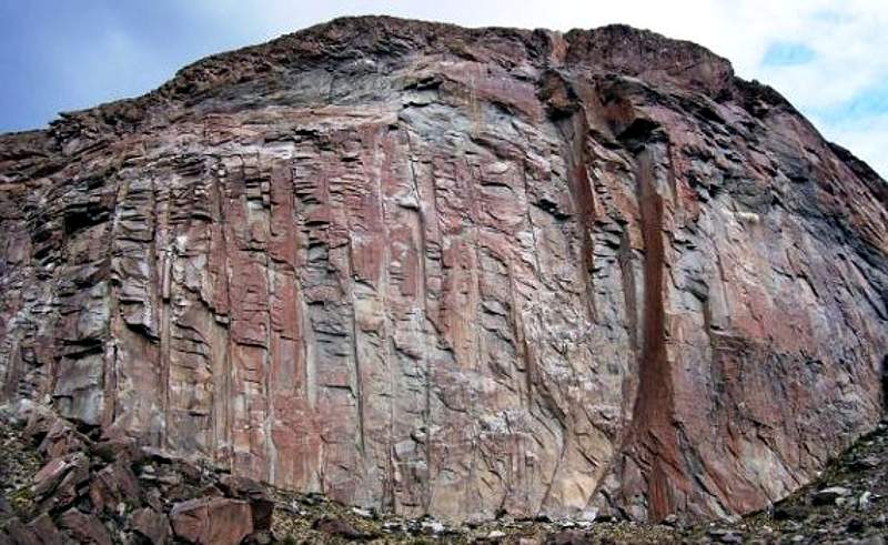 Turismo Arqueológico - Complejo Las Lengas - Cabañas y Multirubro - Lago Posadas - Santa Cruz