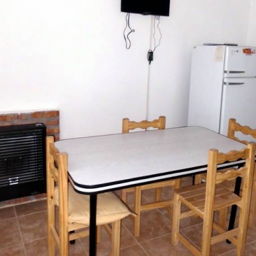 Cabaña con 4 camas individuales - Complejo Las Lengas - Lago Posadas, Santa Cruz